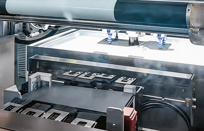 What are the domestic alternative solutions for double sheet detection of laminating machines? What are the advantages and disadvantages of domestic solutions compared to imported brands?